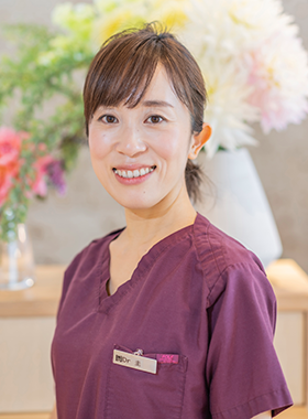 歯科医師　藤原　圭